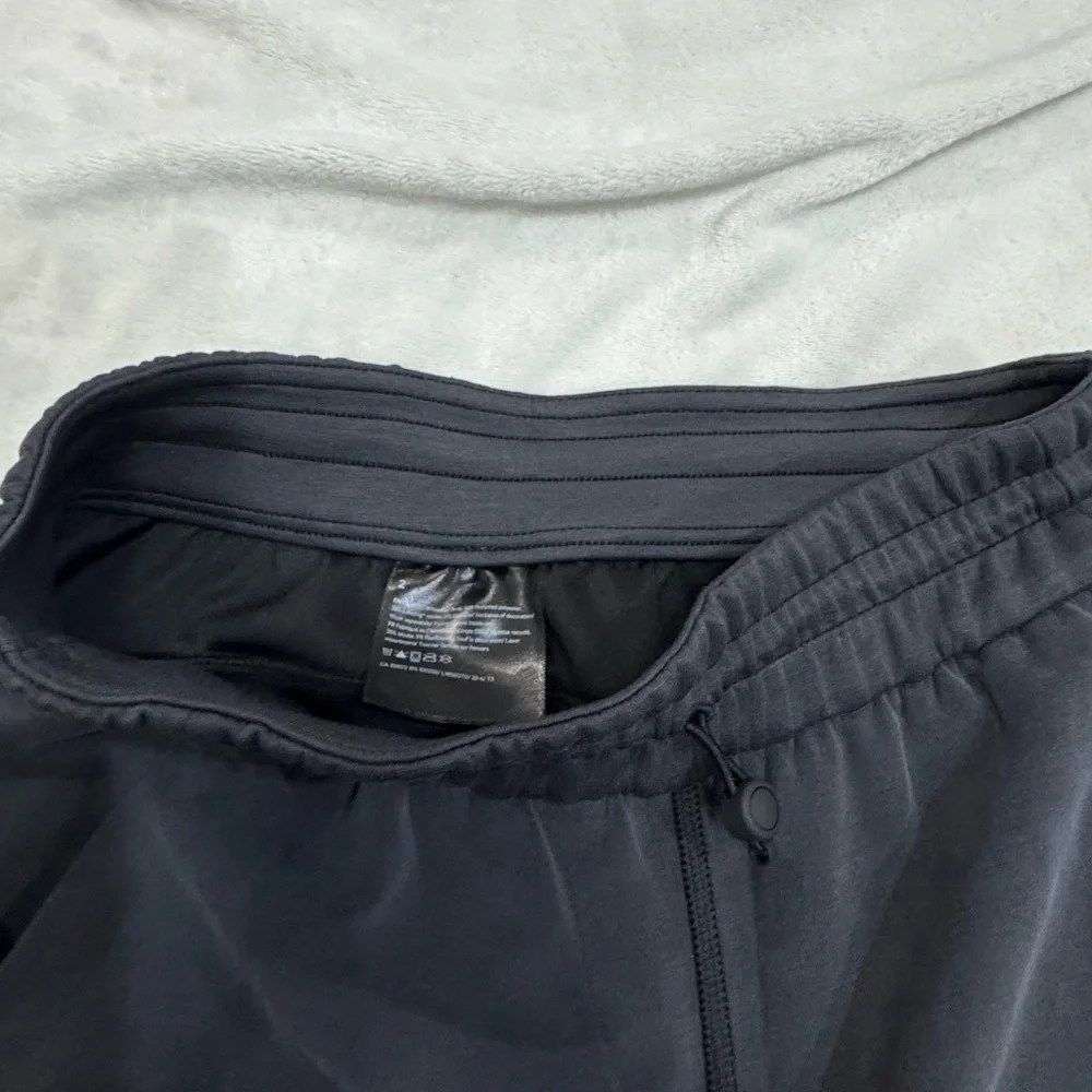Lululemon Black Softstreme Perfectly Oversized Cropped Crew Set